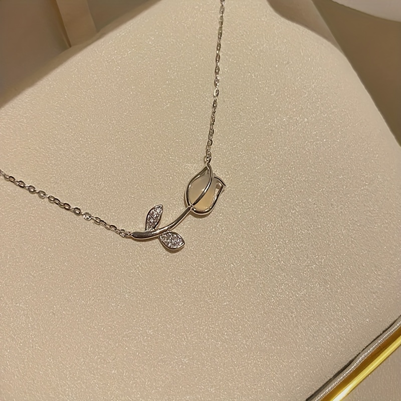 Chalcedony Tulip Necklace, Opal Stone Pendant