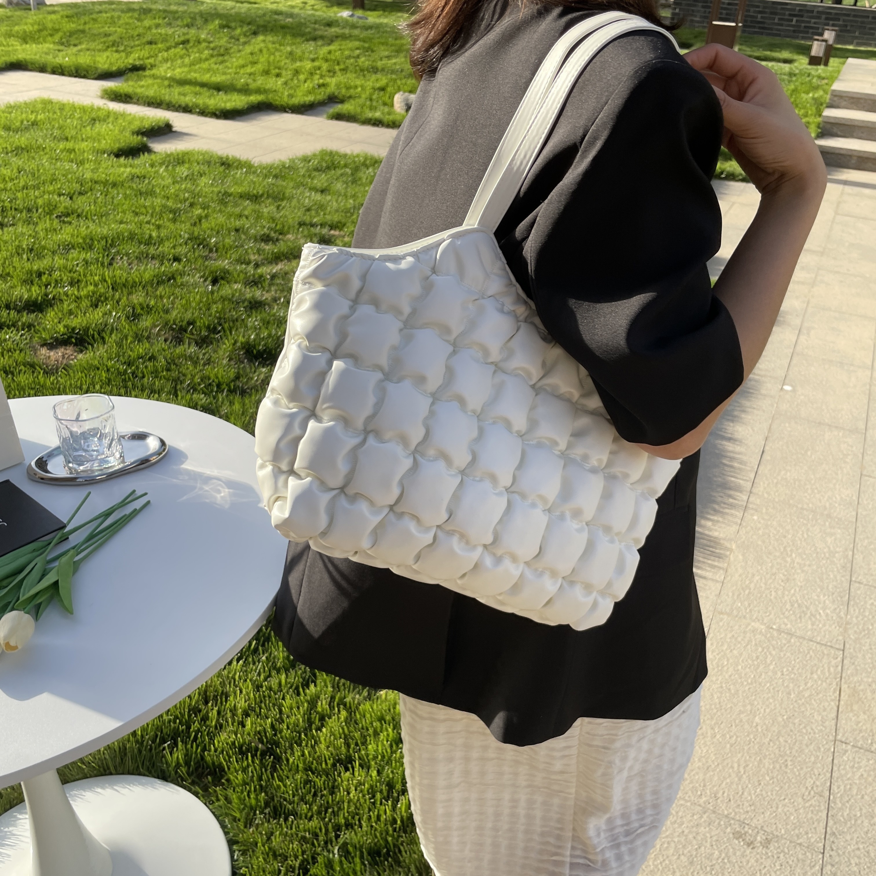 Soft Corduroy Tote Bag, Argyle Quilted Shoulder Bag, Cloud Large Capacity  Handbag For Women - Temu