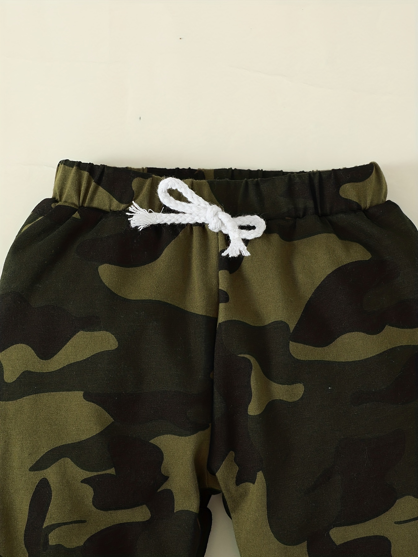 Little girls camo on sale shorts