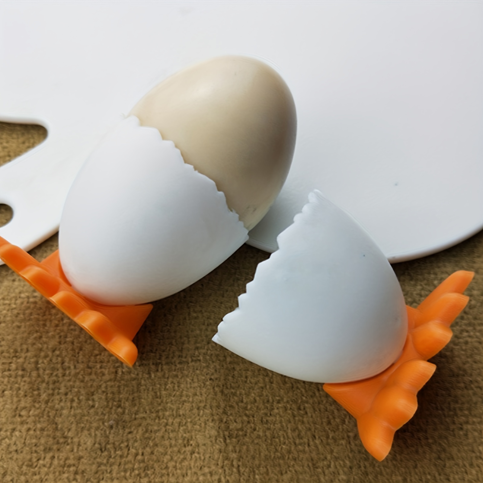 Tradineur - Huevera de plástico con tapadera para huevos, 12
