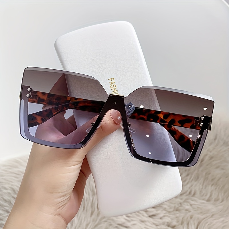 Square Rimless Sunglasses Gradient UV400 Sun Shades for Summer Travel