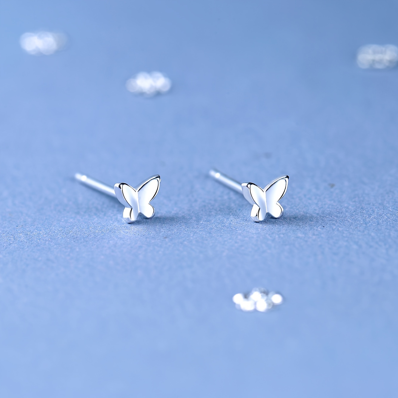 Image of S925 , Easy Everyday Women's Earrings, Hypoallergenic Sterling Silver Women's Earrings, -shaped Mini Earrings, Versatile Women's Earrings, Cute Small Earrings 0.35g