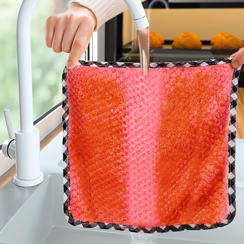 1/5pcs Coral Velvet Dish Towel, Hanging Loop Rag, Non-stick Oil Dish Cloth,  Double-sided Absorbent Thickening Scouring Pad, Kitchen Cleaning Appliance