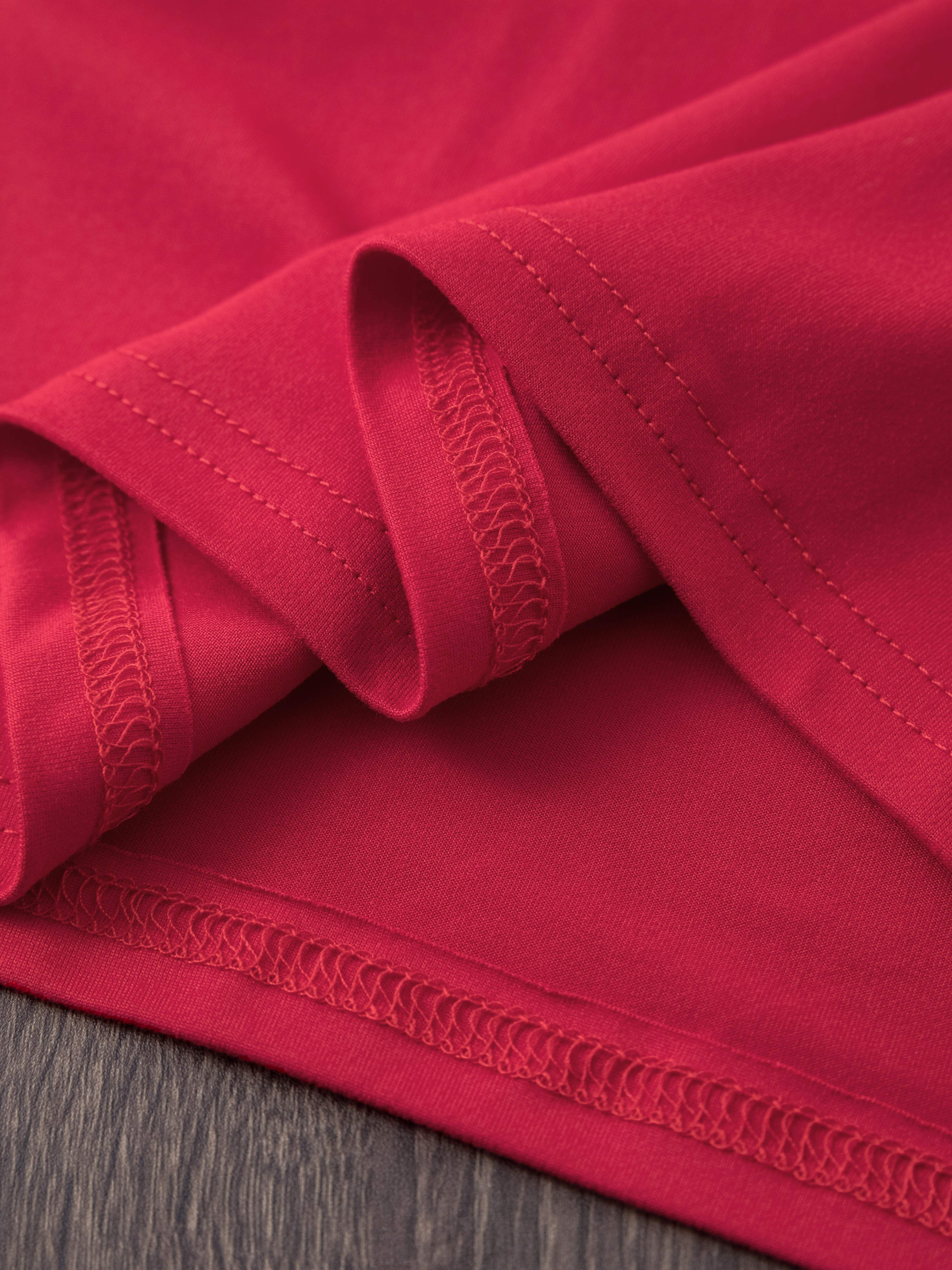 Women's Plus Size Casual Short Sleeve T-Shirt - Vibrant Red Round Neck Loose Fit Tee, Machine Washable All-Season Comfort Top for Casual Attire, Ladies T Shirts, Soft Fabric Tee