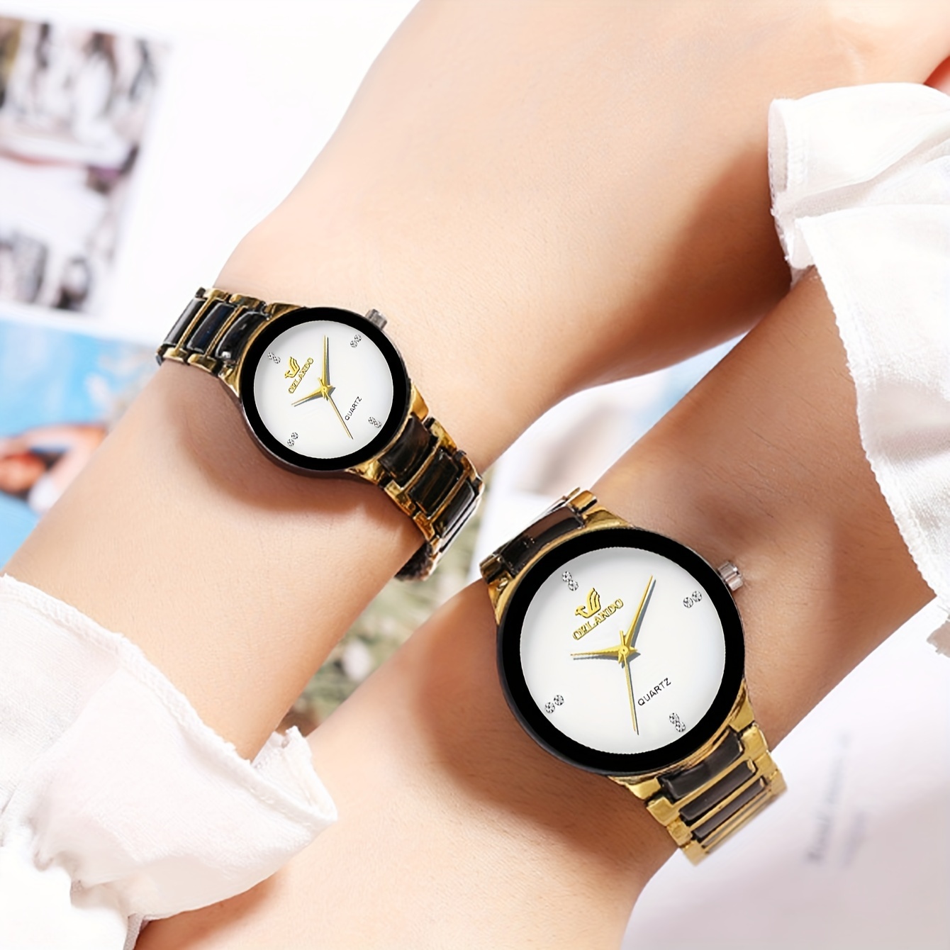 Couple watch online gift