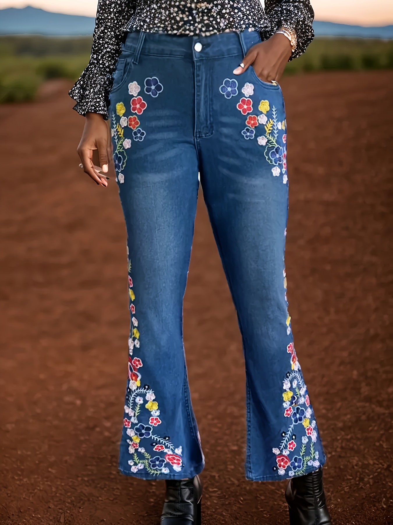 Plus Size Bell Bottom Jeans for Women Floral Embroidered High-Rise