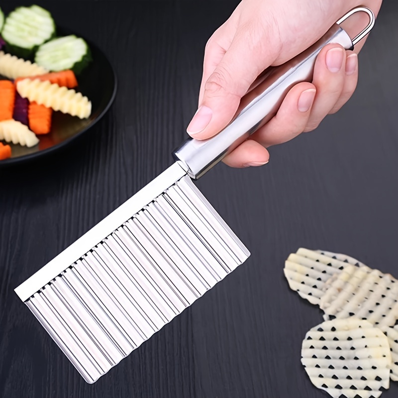 Stainless Steel Crinkle Cutter Kitchen Gadget Cutting Tool For