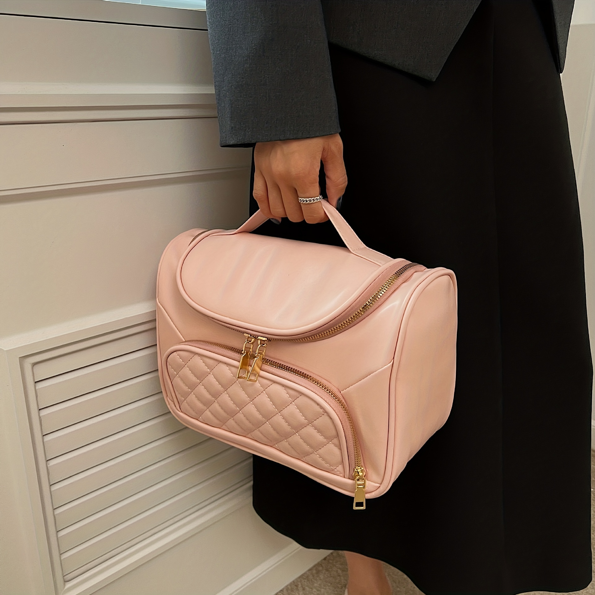 Large Capacity Stylish Leather Cosmetic Bag Portable Women Travel