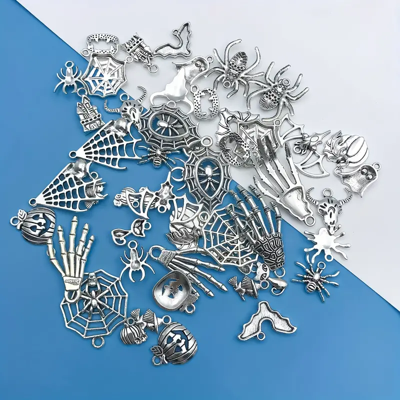 Randomly Mix 50Pcs/Set Zinc Alloy Antique Silver Halloween Series Spider Web Shaped Charms Pendants for DIY Necklace Bracelet Earrings Jewelry