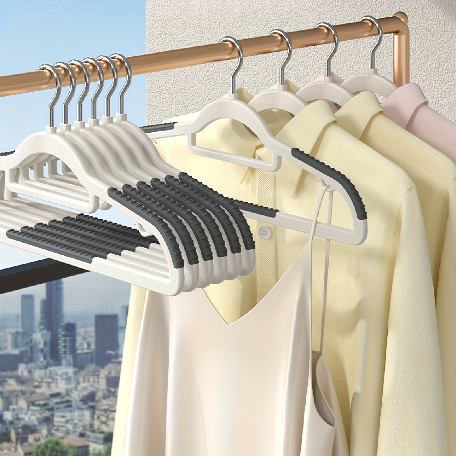 Hanger to dry online wet clothes