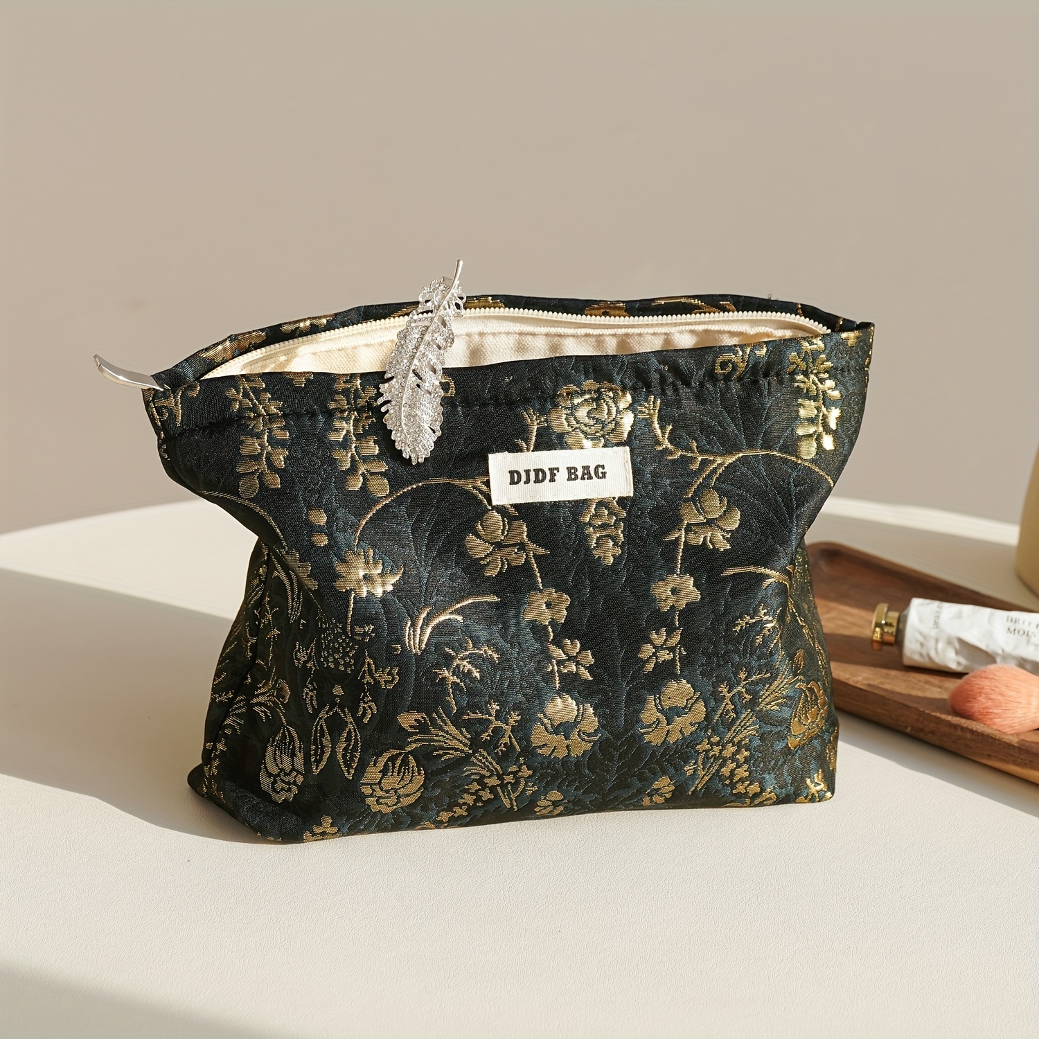 

Toiletry Bag, Women's Retro Portable Ink Green Golden Flower Noble Cosmetic Bag, Large Capacity Business Trip Travel Storage Bag, Cosmetic Toiletries Storage Bag With Zipper