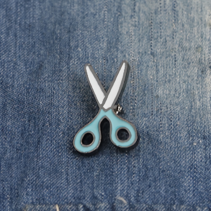 New Fashion Simple Scissors Comb Brooch Creative Personality Alloy Brooches  Barber Men's Pin Badge Suit Corsage