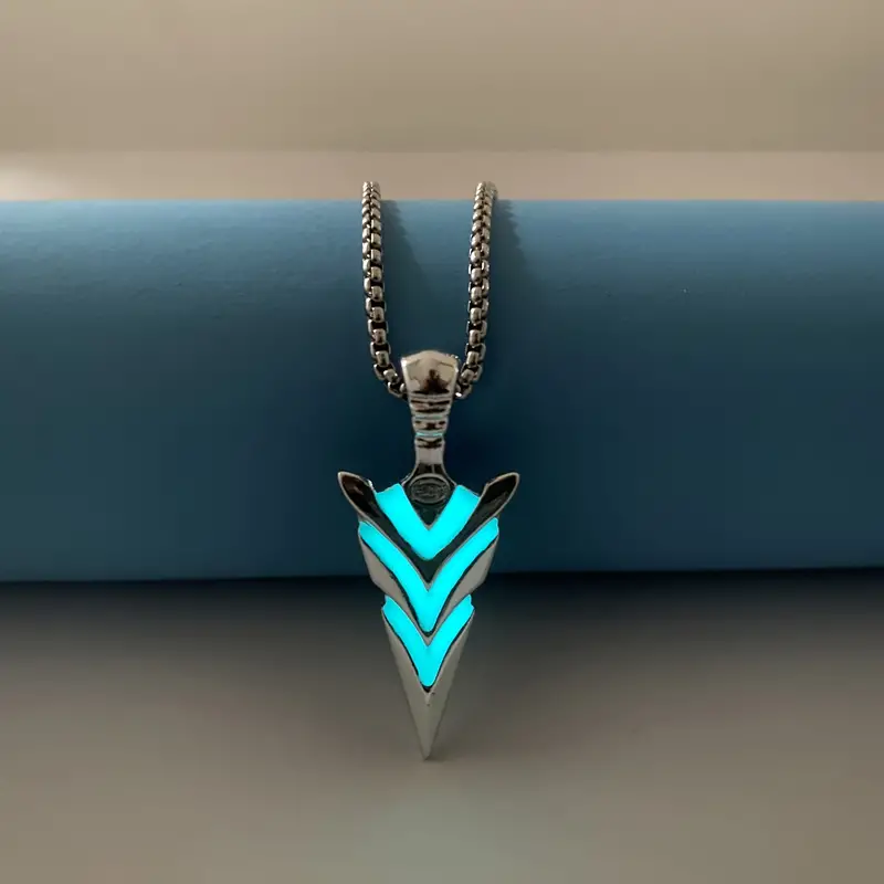 new blue vintage arrow luminous pendant necklace details 1