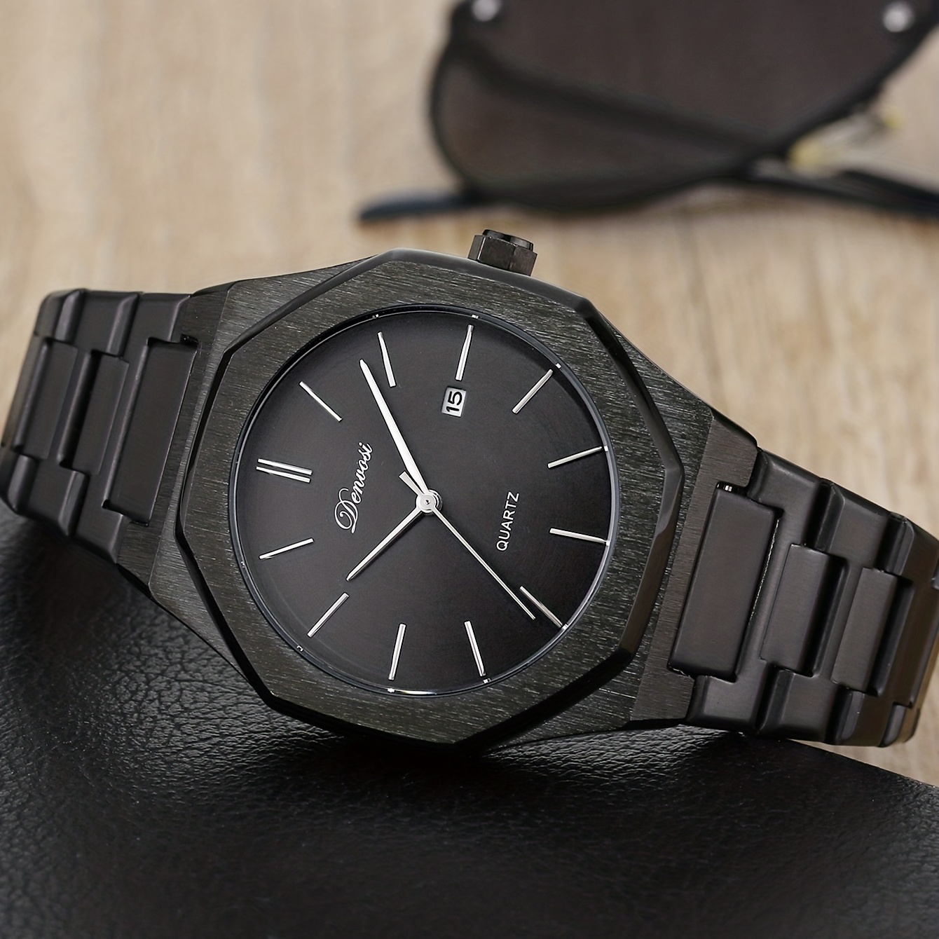 All black quartz deals watch