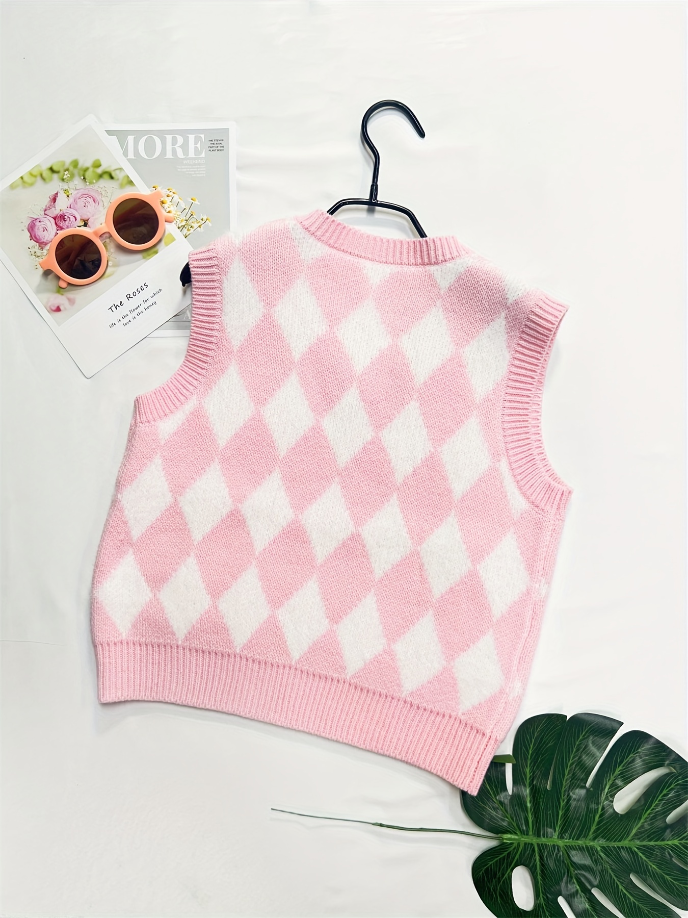 https://www.temu.com/no/girls-preppy-argyle-plaid-casual-v-neck-sweater-vest-round-neck-sleeveless-warm-vest-top-g-601099521285671.html