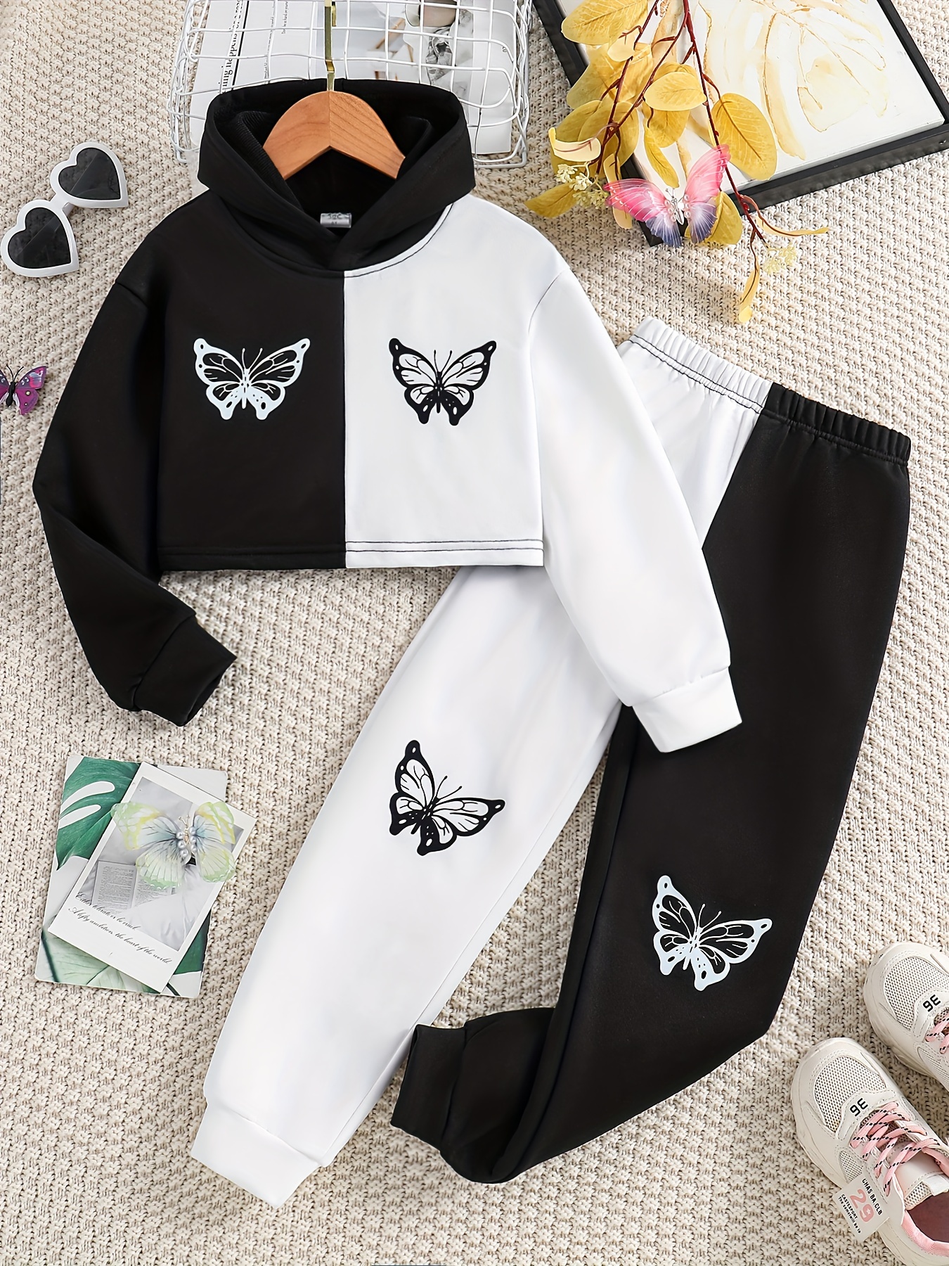SHEIN Butterfly Embroidered Crop Hoodie and Sweatpants Set
