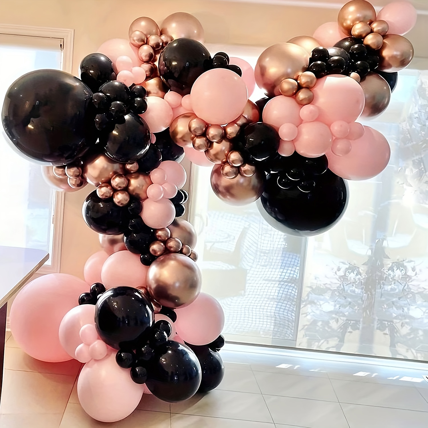 Globos negros y dorados🖤💛 - Vintage Balloons & Roses HN