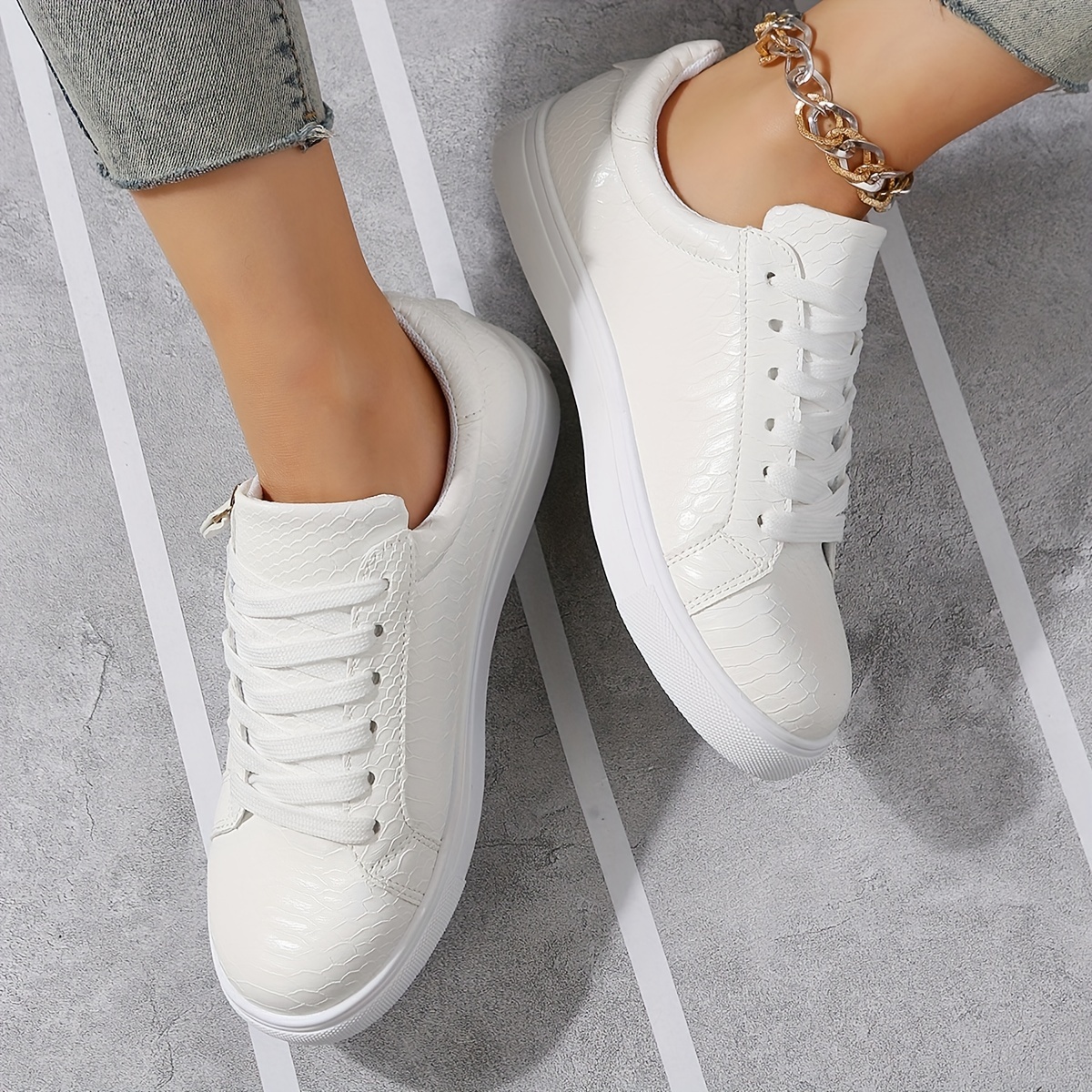 Snake Texture Side Zipper Faux Leather Skate Shoes Heighten - Temu
