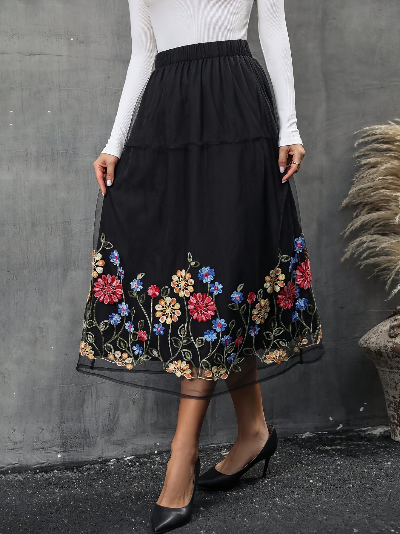 Embroidery Vintage Mesh Long Skirt