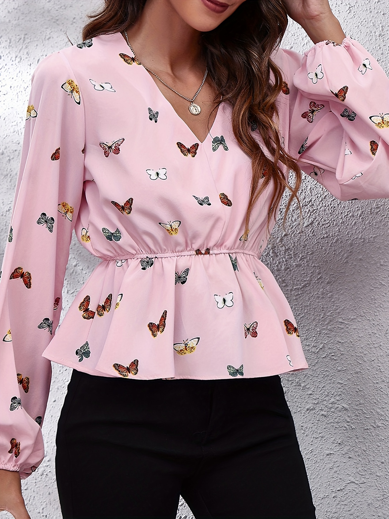 Blusas con manga online estilo mariposa