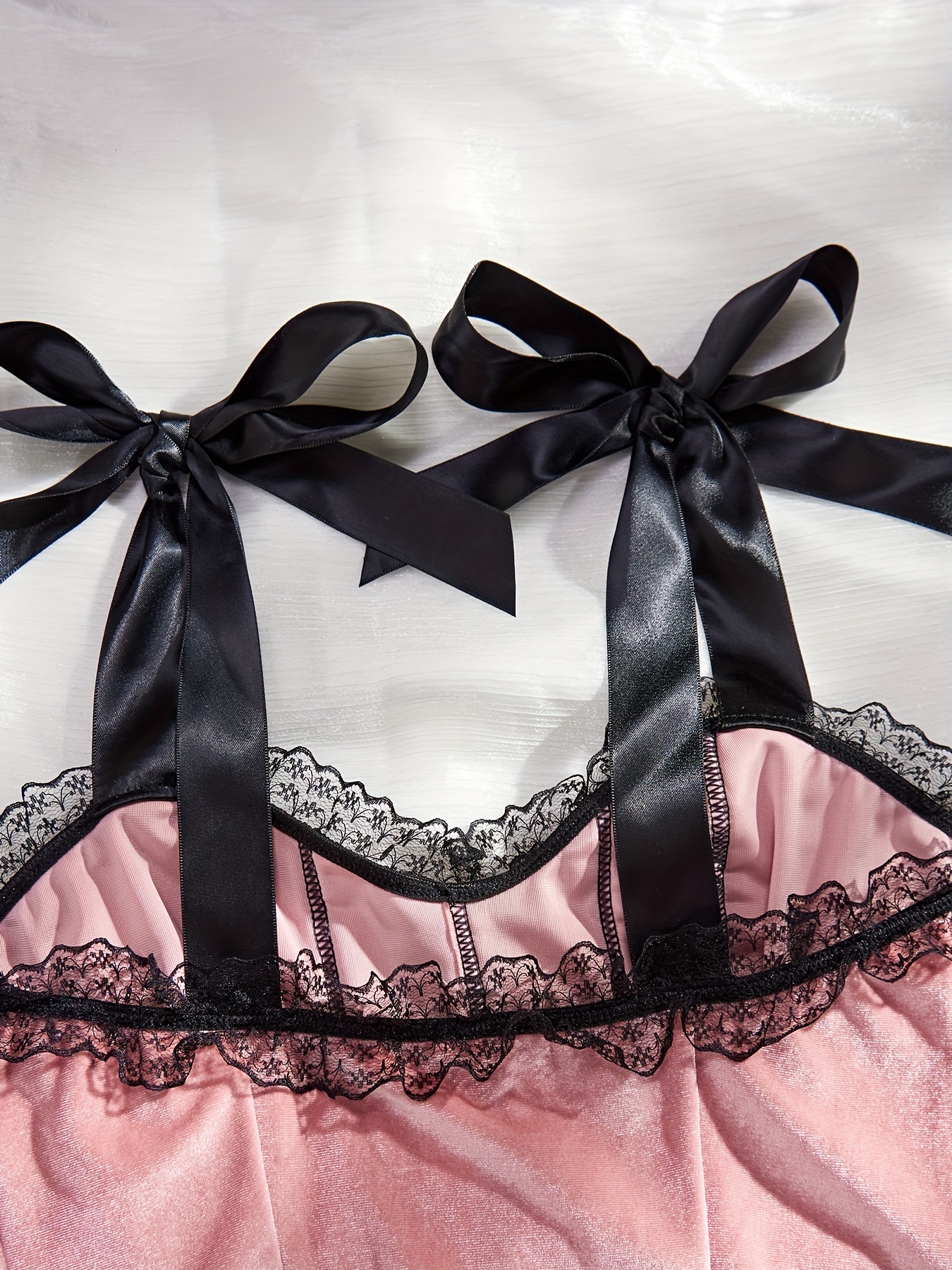 CORSET BASICS: Tying correct knots and bows