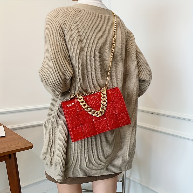 Elegant Flap Cross Body Pochette 19*12cm / Red Bag