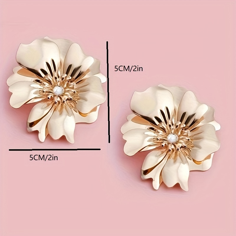Exaggerated Golden Flower Dangle Earrings, Party Ornaments