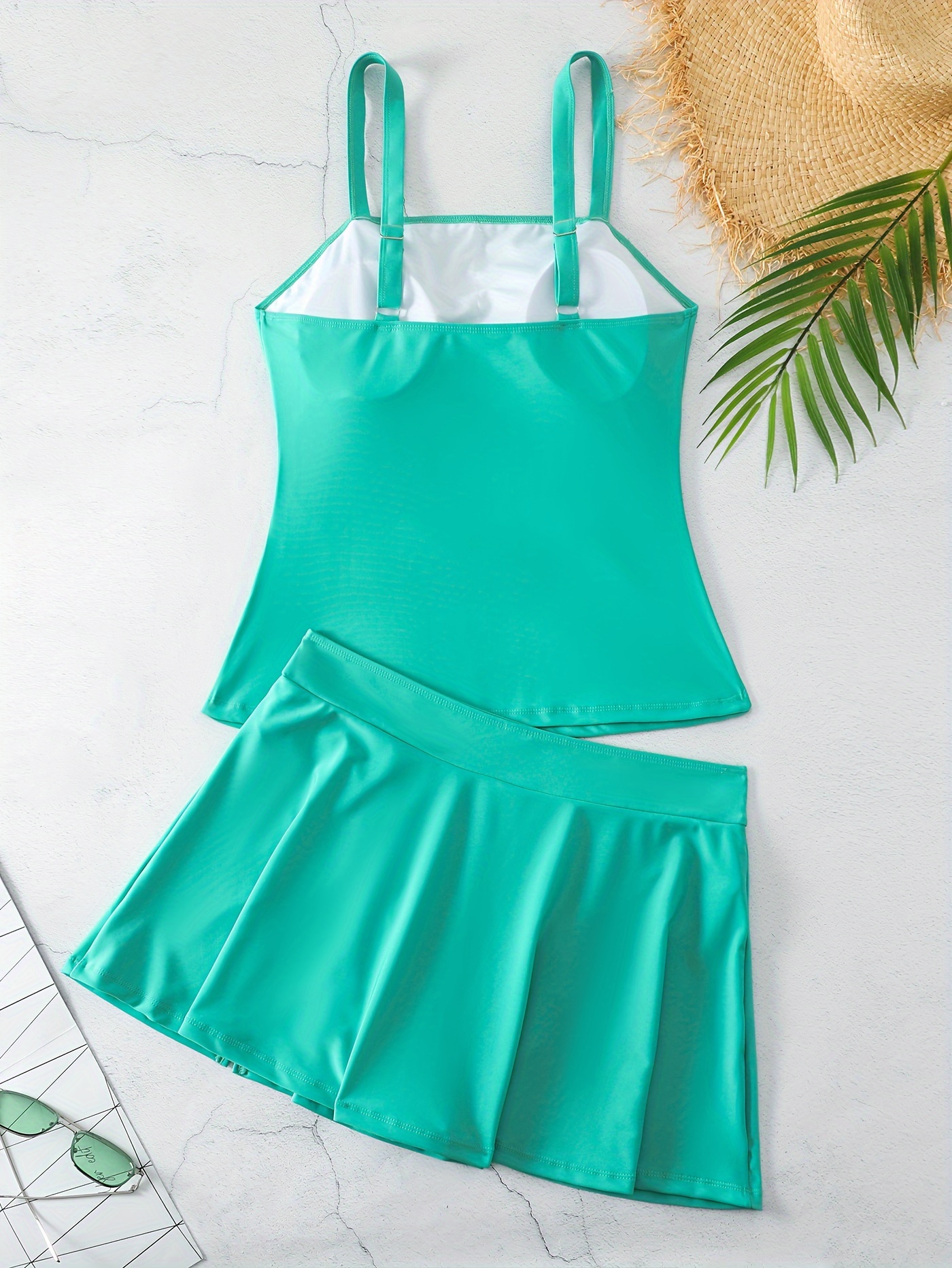 Swimwear Green Solid Square Neck Sleeveless Tankini Swimsuit