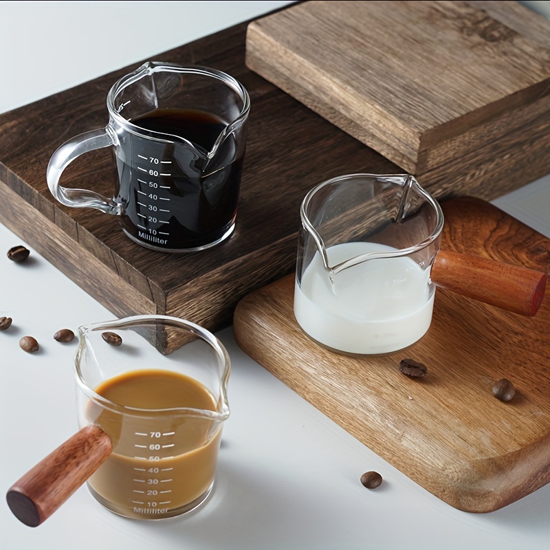 Espresso Cups with Wood Handle, Double Spout Glass Measuring Cup with Dual  Scale, Espresso Shot Glass with V-Shaped Mouth, Clear Glass Espresso  Accessories, Milk Frothing Pitcher 3.52 OZ