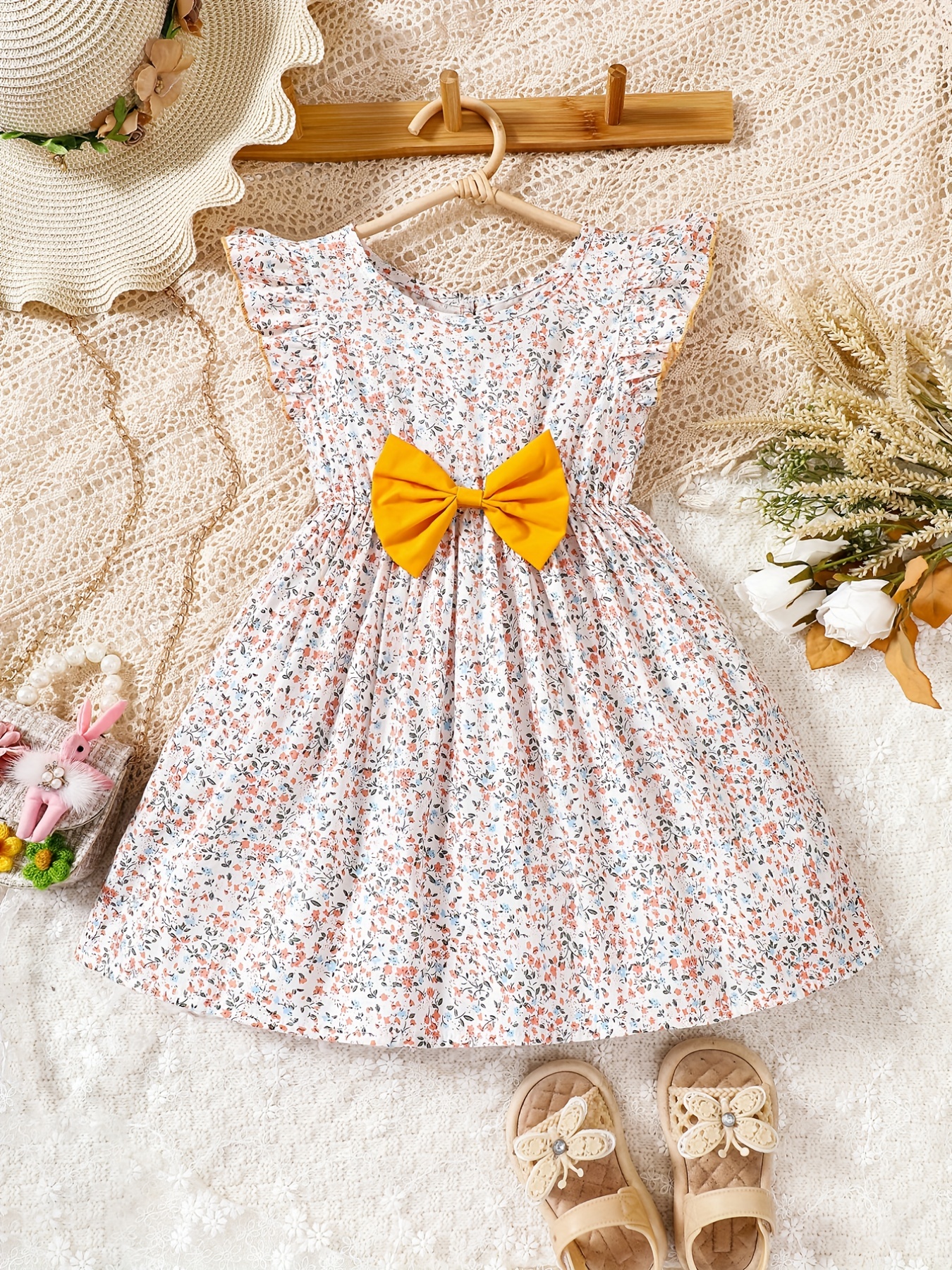 2pcs Baby Girl Allover Yellow Floral Print Bow Front Tank Dress with Hat Set