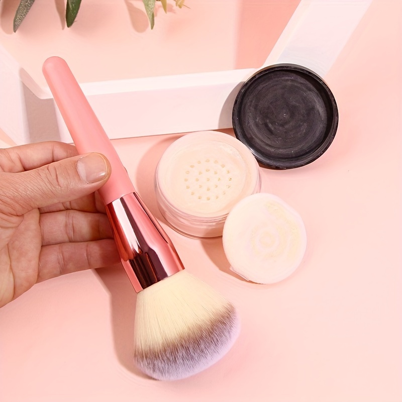 Super Large Loose Powder Brush With Soft Bristles And Wood Handle, Blush  Brush, Portable Makeup Tool - Temu