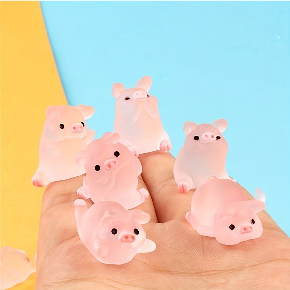 Car Accessories Luminous Mini Resin Pigs 30pcs Tiny Glow in The Dark  Miniature Pig Statue Mini Resin Animals Fairy Garden Landscape Aquarium