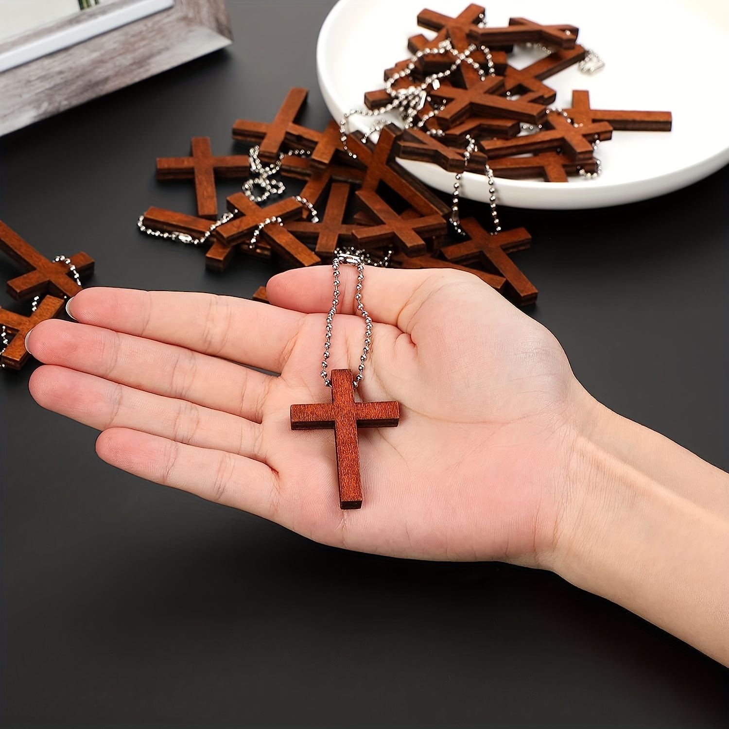150Pcs/Box Dyed Wood Cross Pendants Wooden Charms Crafts for DIY