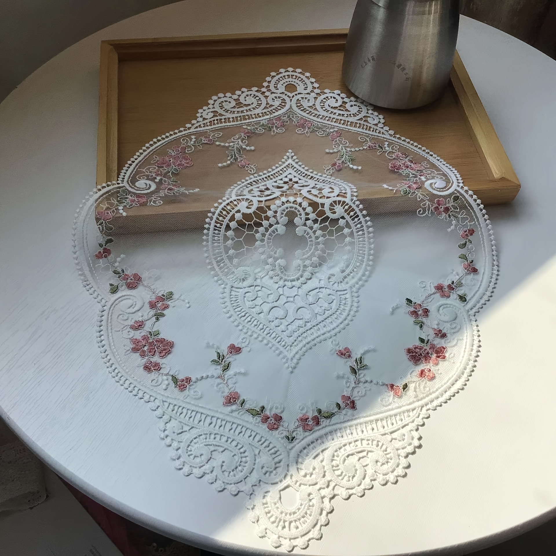 2pack Vintage Oval Lace Table Placemats, Exquisite Flower Embroidered  Doilies vase mat, 12 X 18 Inch (White)