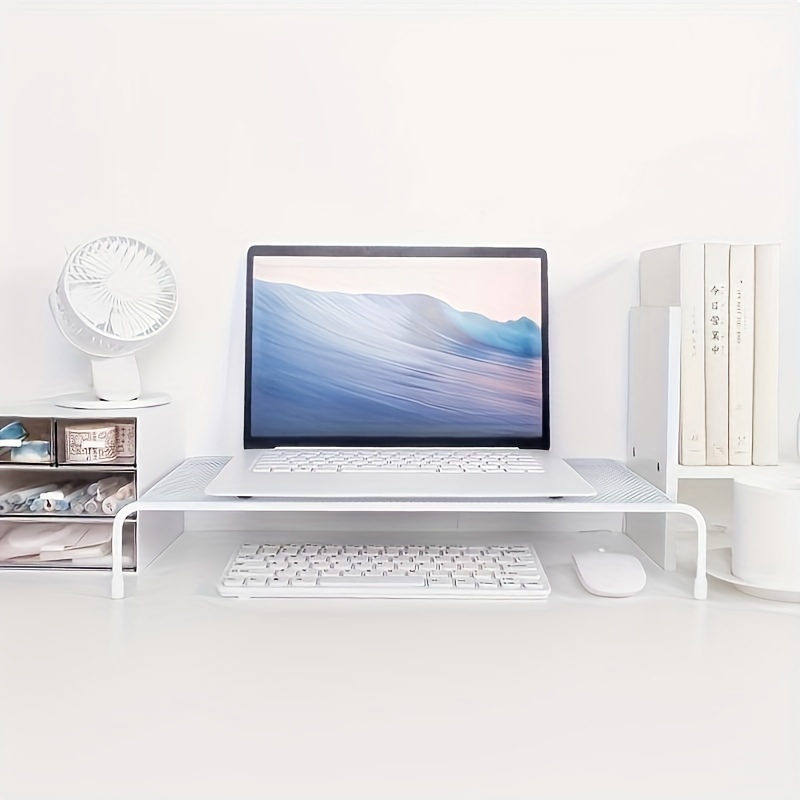 Libérez de l'espace sur votre bureau avec ce support pour MacBook