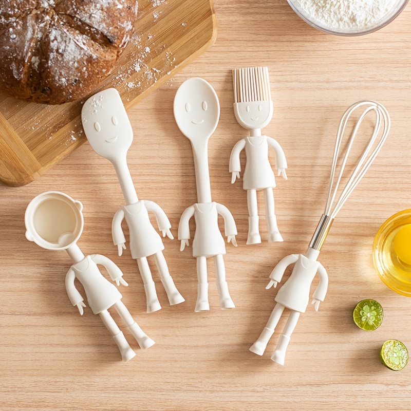 cartoon baking utensils
