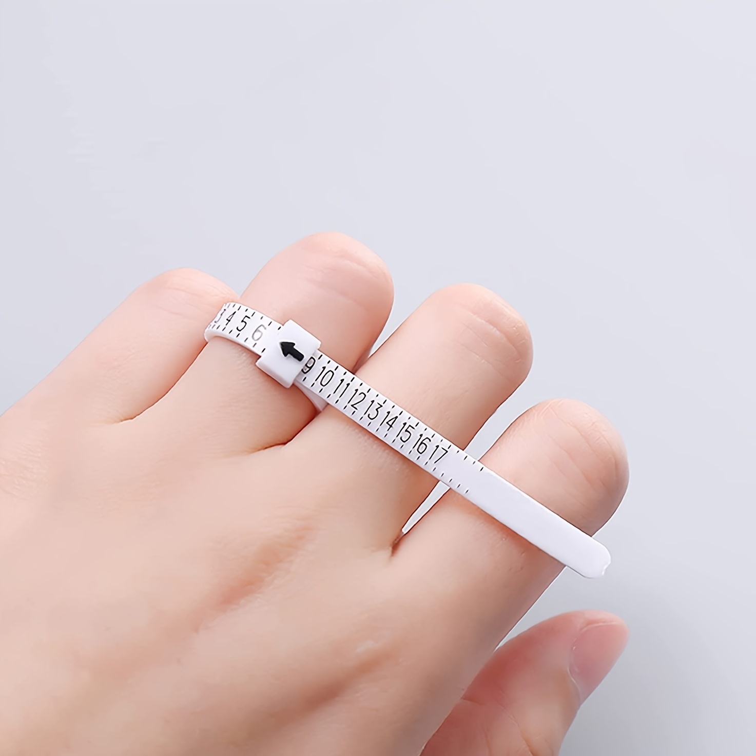 Medidor de anillos 1-17 REIDEA - Herramienta de medición con vidrio  ampliado, herramienta de tamaño de dedo reutilizable, tamaño de joyas,  tamaño de