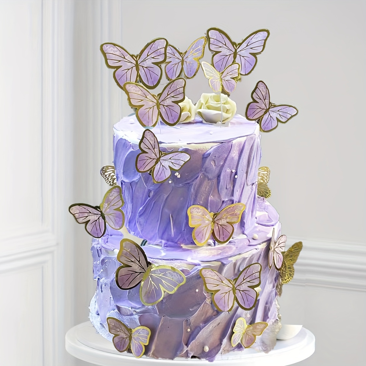 pink and purple birthday cakes
