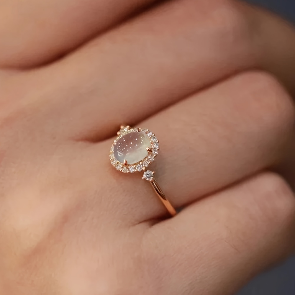 E-shop Eleganter Versprechungsring mit Mondstein-Einlage, Verlobungs, Hochzeitsring, Abendbankett-Dekor, süßes Jahrestagsgeschenk