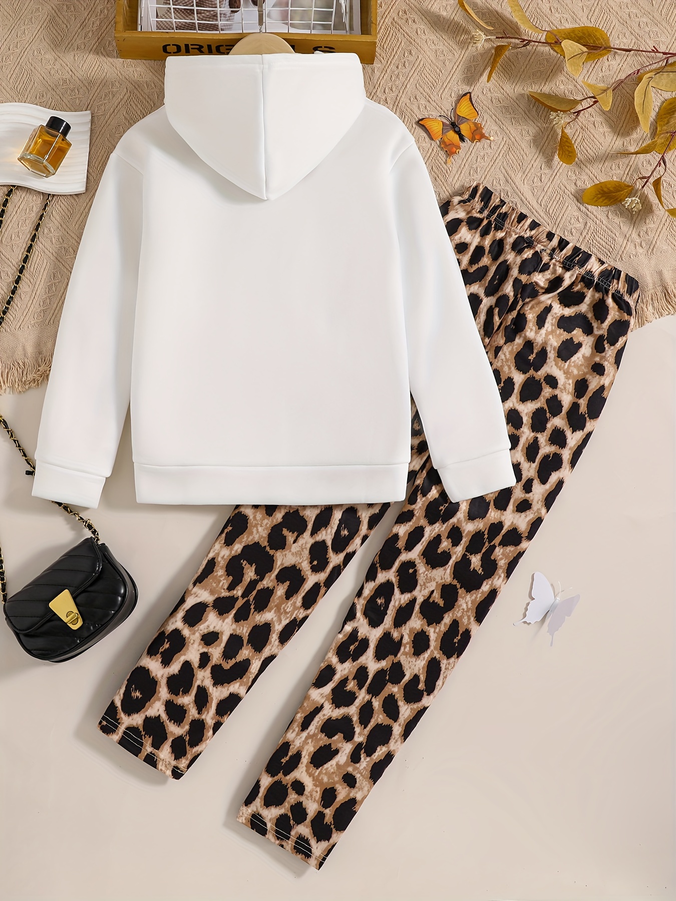 Déguisement pyjama léopard marron à capuche fille