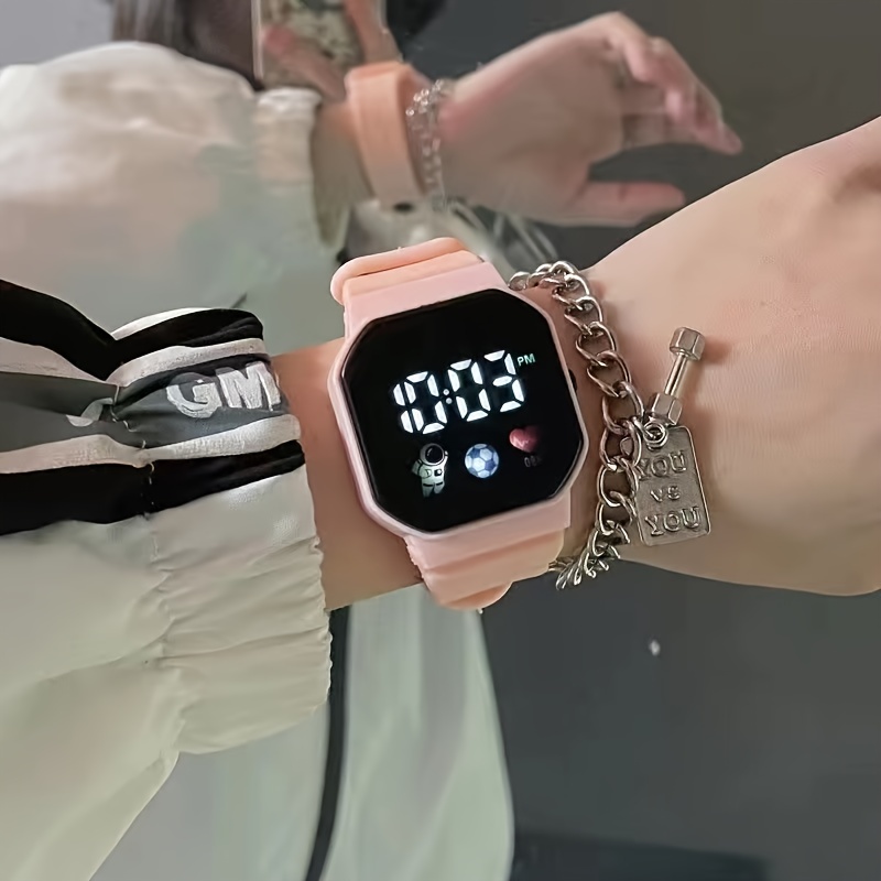 simple digital wrist watch