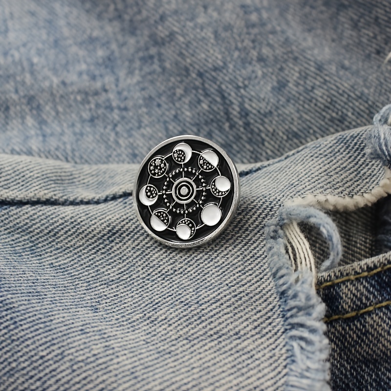 1pc Circular Universe Starry Sky Moon Full Moon Lack Of Cycle Change Creative Design Brooch