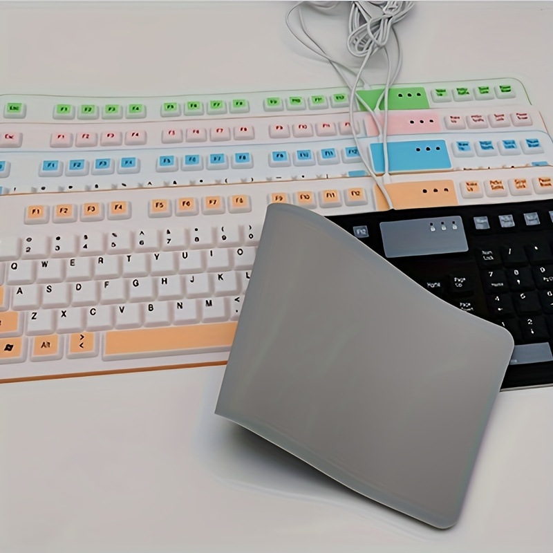 Snpurdiri Mini-clavier de jeu filaire 60 %, petit clavier à membrane  rétroéclairée RVB, ultra compact, étanche pour PC, gamer, blanc et noir