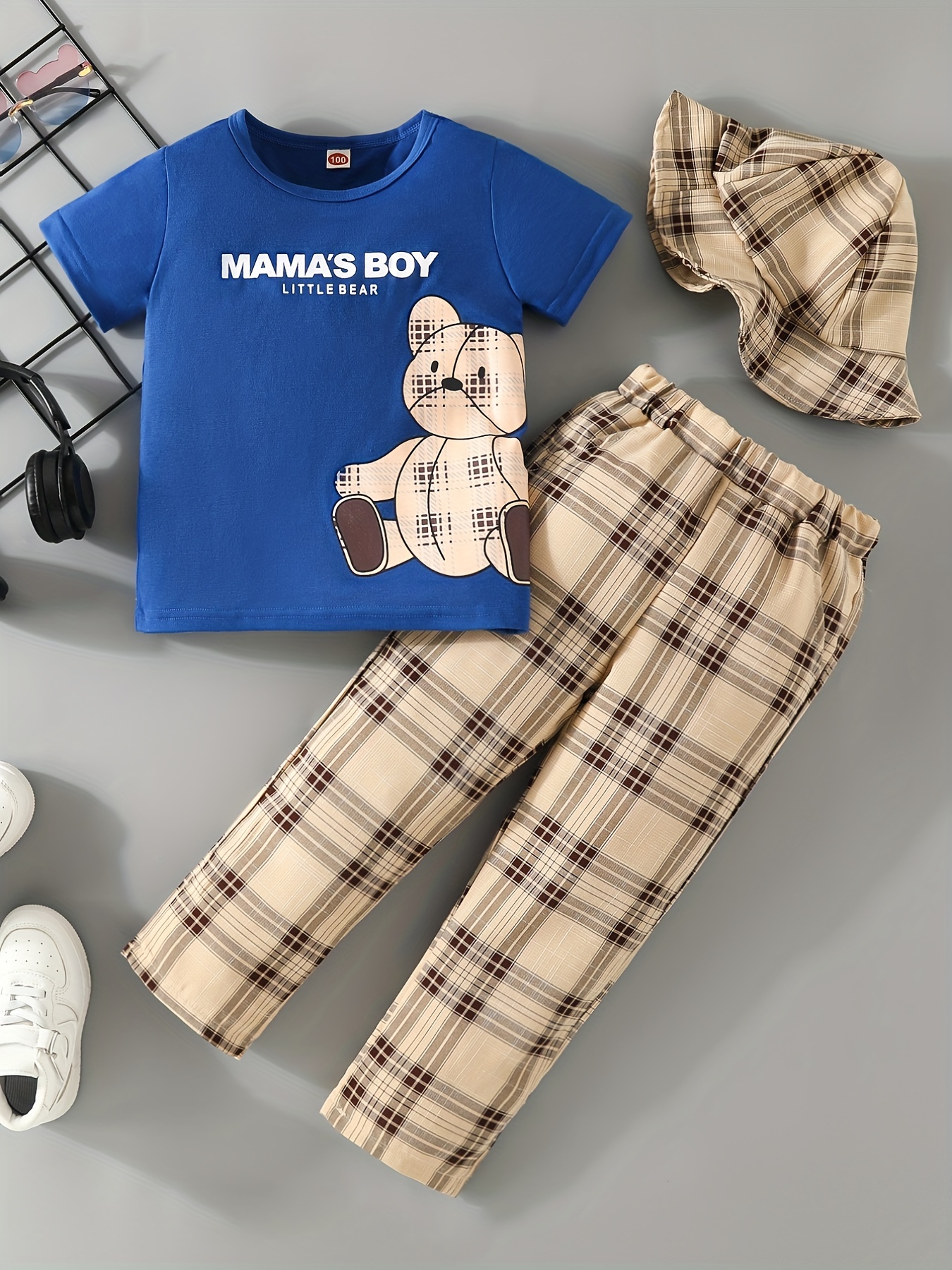 Boys Bear Graphic Casual Outfit Round Neck T-shirt & Plaid Shorts Kids  Summer Clothes Sets - Temu Japan