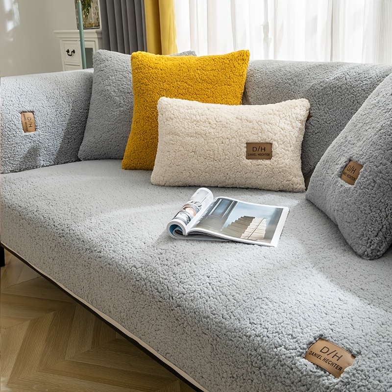 1pc Solid Color Sherpa Fleece Couch Slipcover Shaggy Furry Sectional Sofa Cover Fluffy Soft Warm Non-Skid Furniture Protector