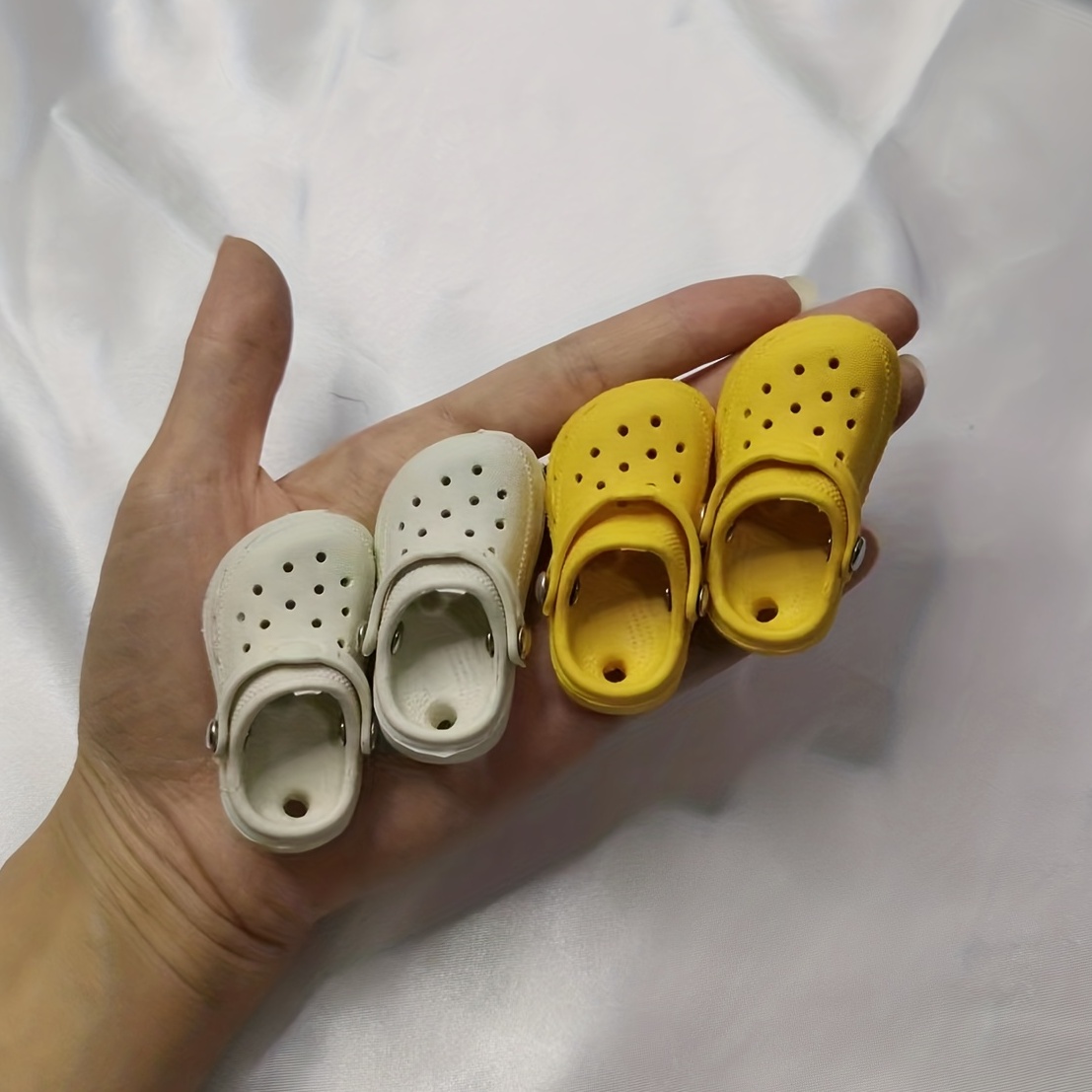  2 PCS mini Shoe Charms Shoe Decor DIY Crafting Cute Charms  Handmade Shoe Accessories For Kids Women Men (Green) : Handmade Products