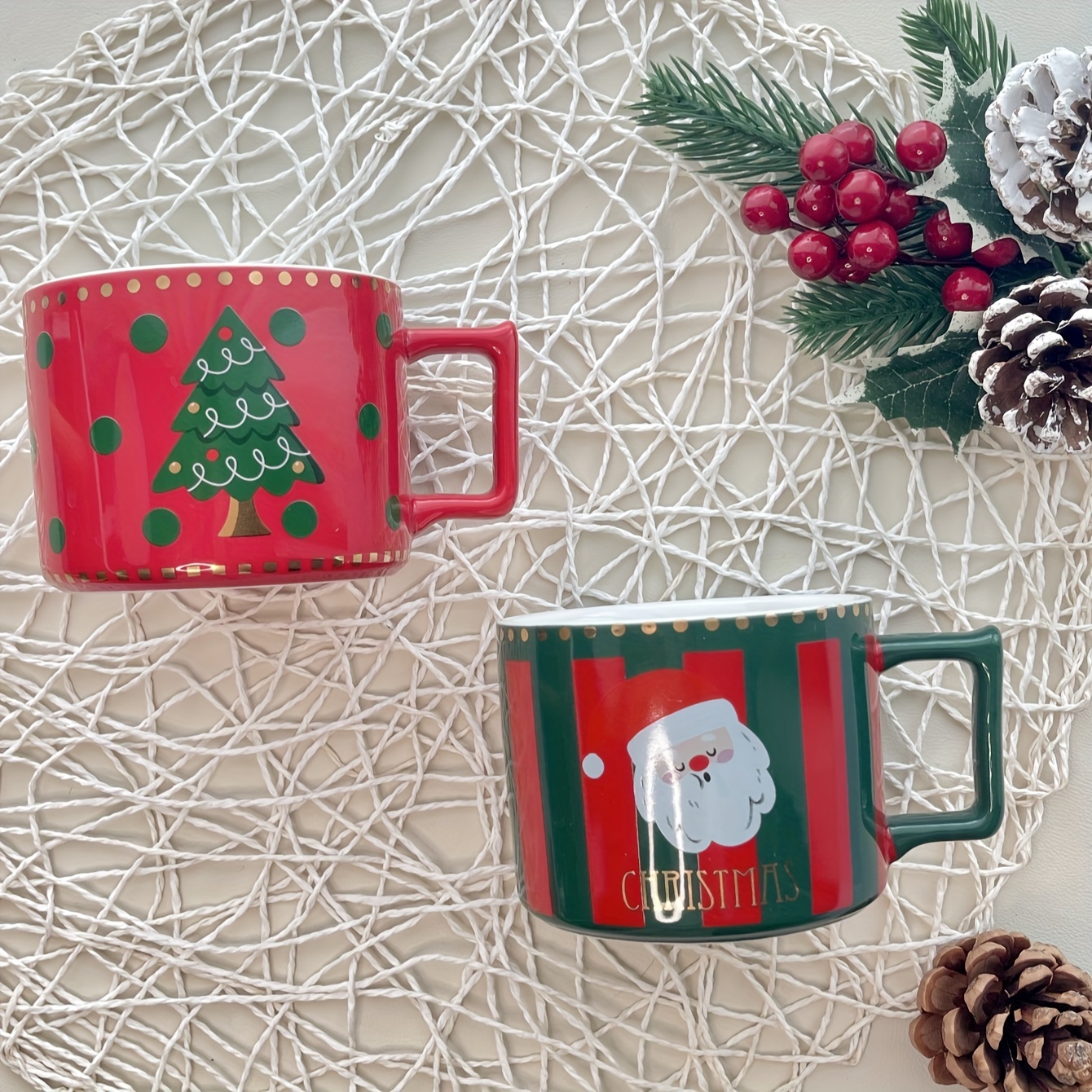 Tazas y Tazas Navideñas