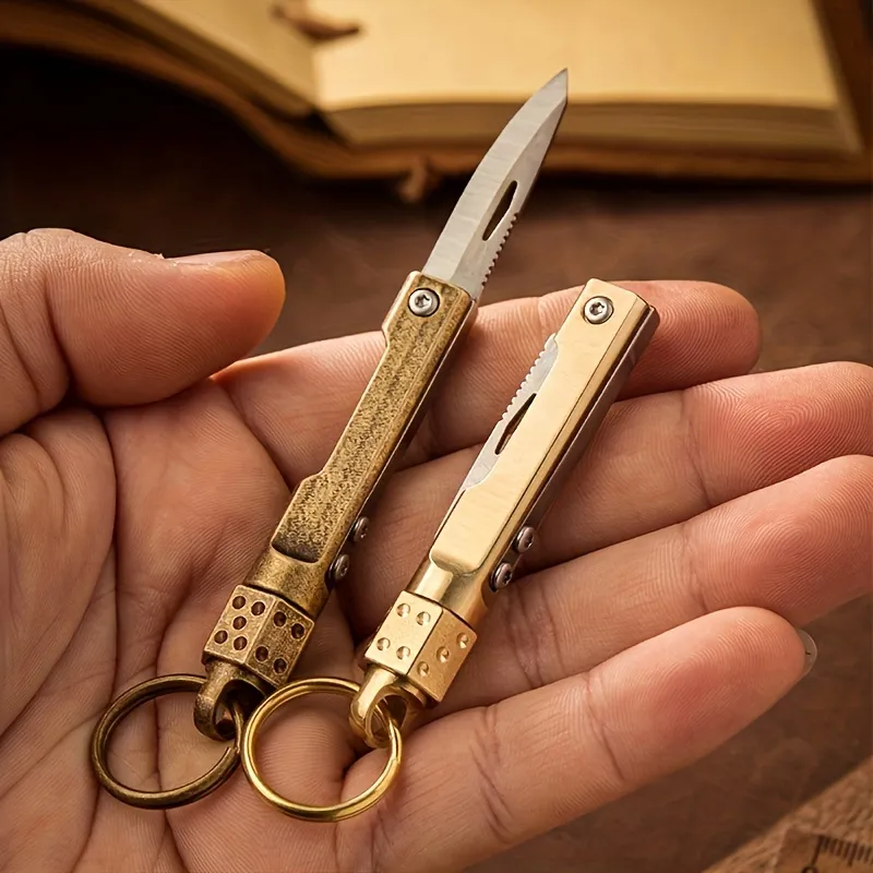 Brass Dice Spinner Folding Knife Sharp Decompression Toy Carry-on  Disassembly Express Opening Box Mini Pocket Knife Keychain Pendant Fruit  Knife Outdoor Camping Tools - Temu