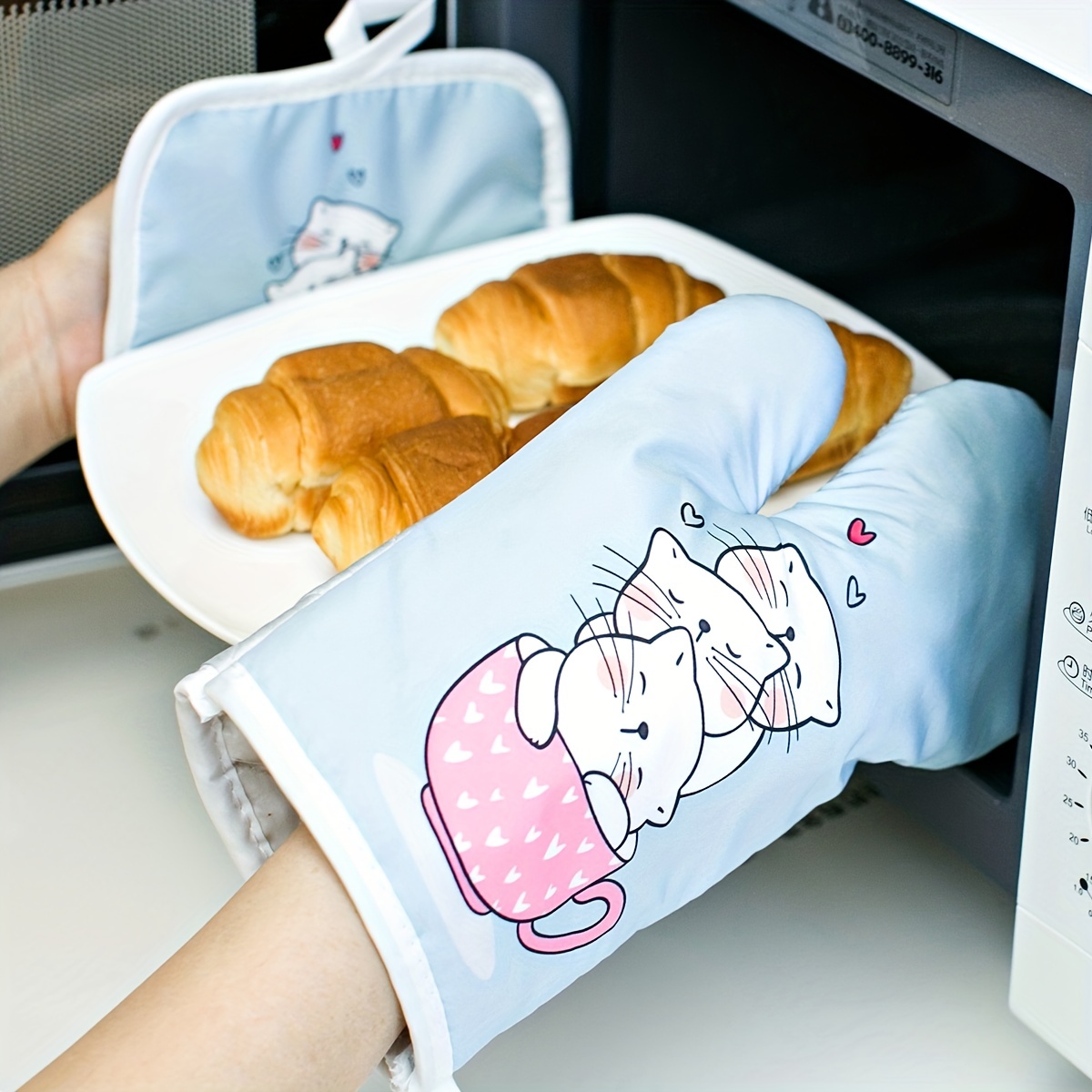 Cute Dog Animals Oven Mitts and Pot Holders Sets Oven Mit Gloves Hot Pads  Kitchen Potholder for Baking Cooking Grill