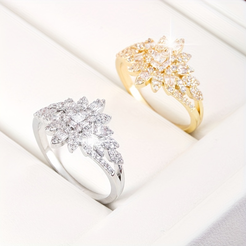 

Exquisite Ring Trendy Sparkling Flower Design Paved Shining Zirconia Symbol Of Beauty And Elegance Match Daily Outfits Party Accessory